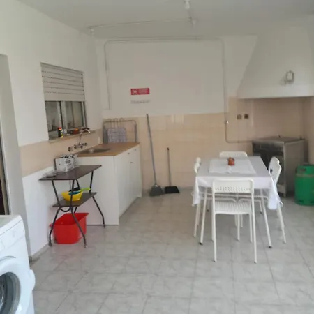 Nyaraló Moradia Maria Do Ceu *