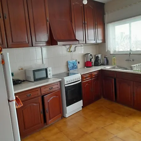 Moradia Maria Do Ceu Holiday home